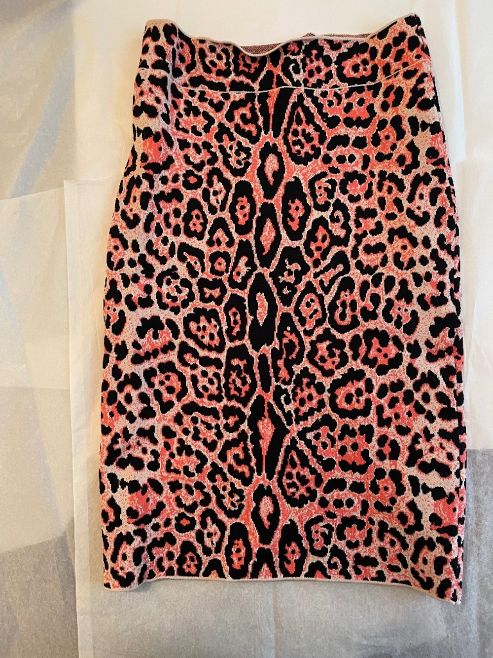 BCBGMAXAZRIA Hot Pink & Leopard Bandage Skirt SMALL EUC